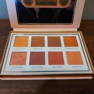 P. Louise Baecation Palette